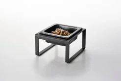 Yamazaki lemmikin ruokakuppi Tower musta