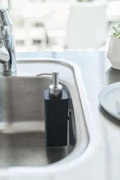 saippua-annostelija Tower musta*Yamazaki Outlet