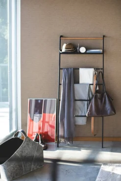 teline hyllyllä musta*Yamazaki Hot