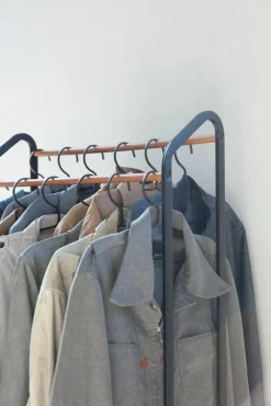 vaaterekki pyörillä Tower musta*Yamazaki Online