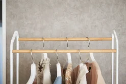 Sale Yamazaki vaaterekki pyörillä Tower valkoinen