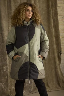 takki Tinley*Zhenzi New